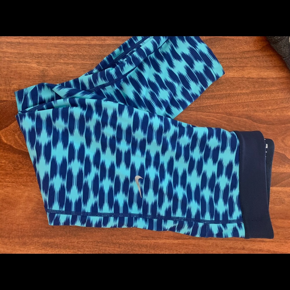 Size small Nike Capri running